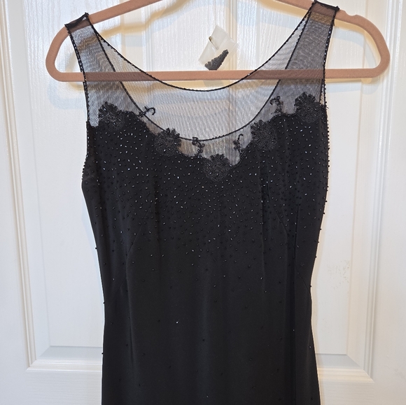 Elegant Jovani Black Lace Beaded Tulle Lace Formal Gown Size 6 Black Tie - Picture 6 of 12